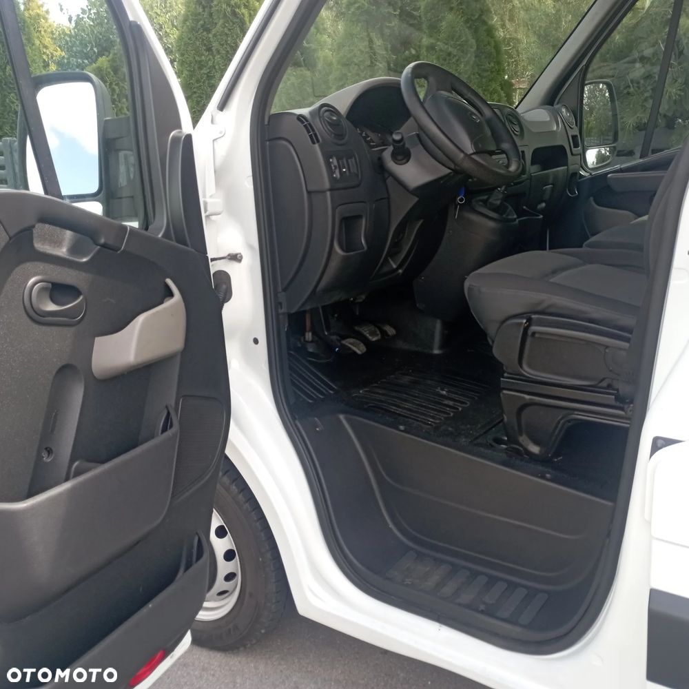 Renault Master - 11