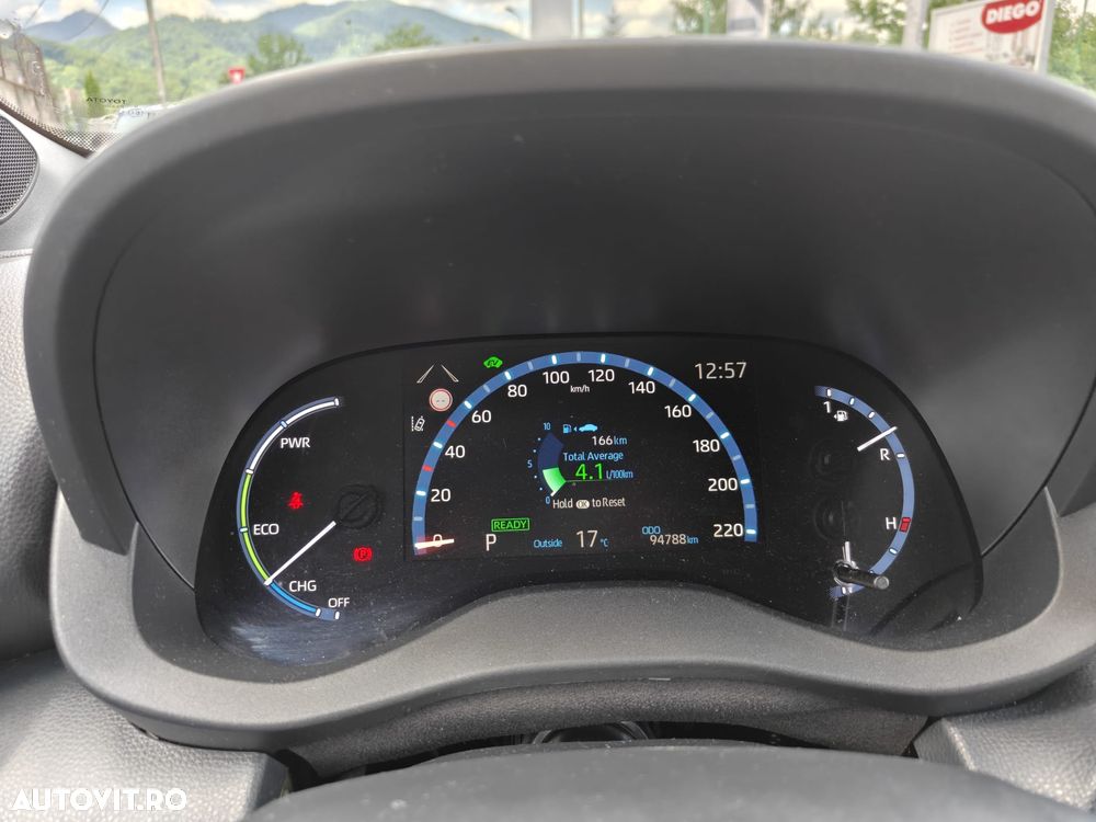 Toyota Yaris Cross - 11