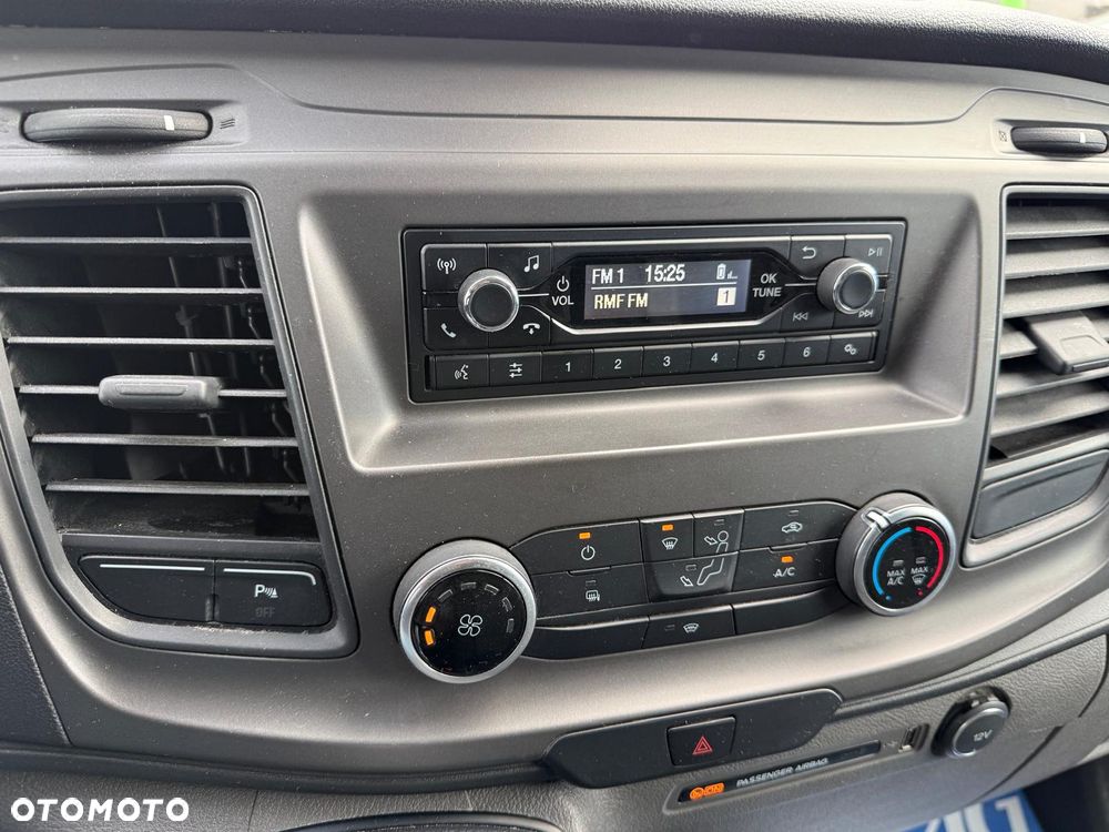 Ford Transit Custom - 21