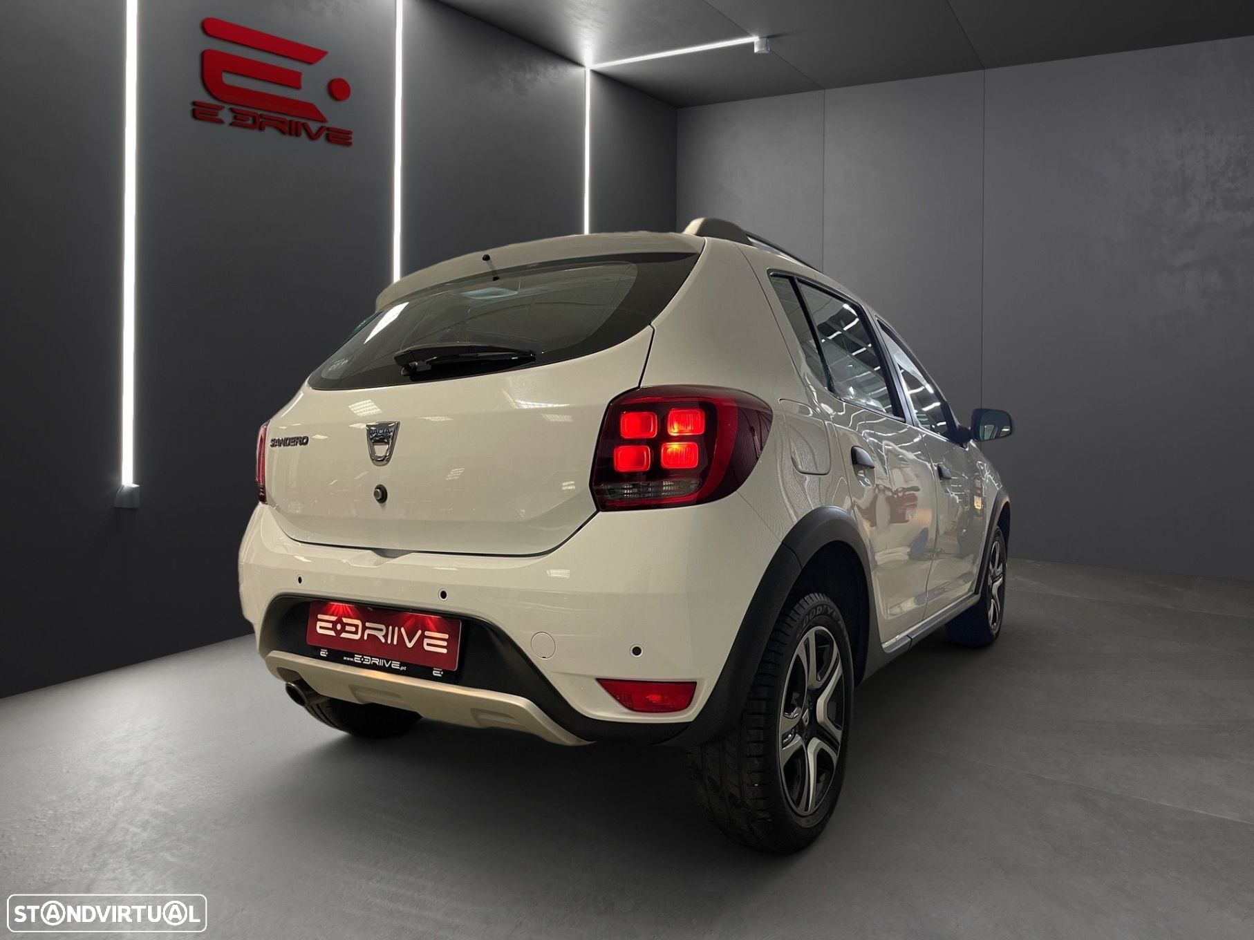 Dacia Sandero 0.9 TCe Stepway - 3