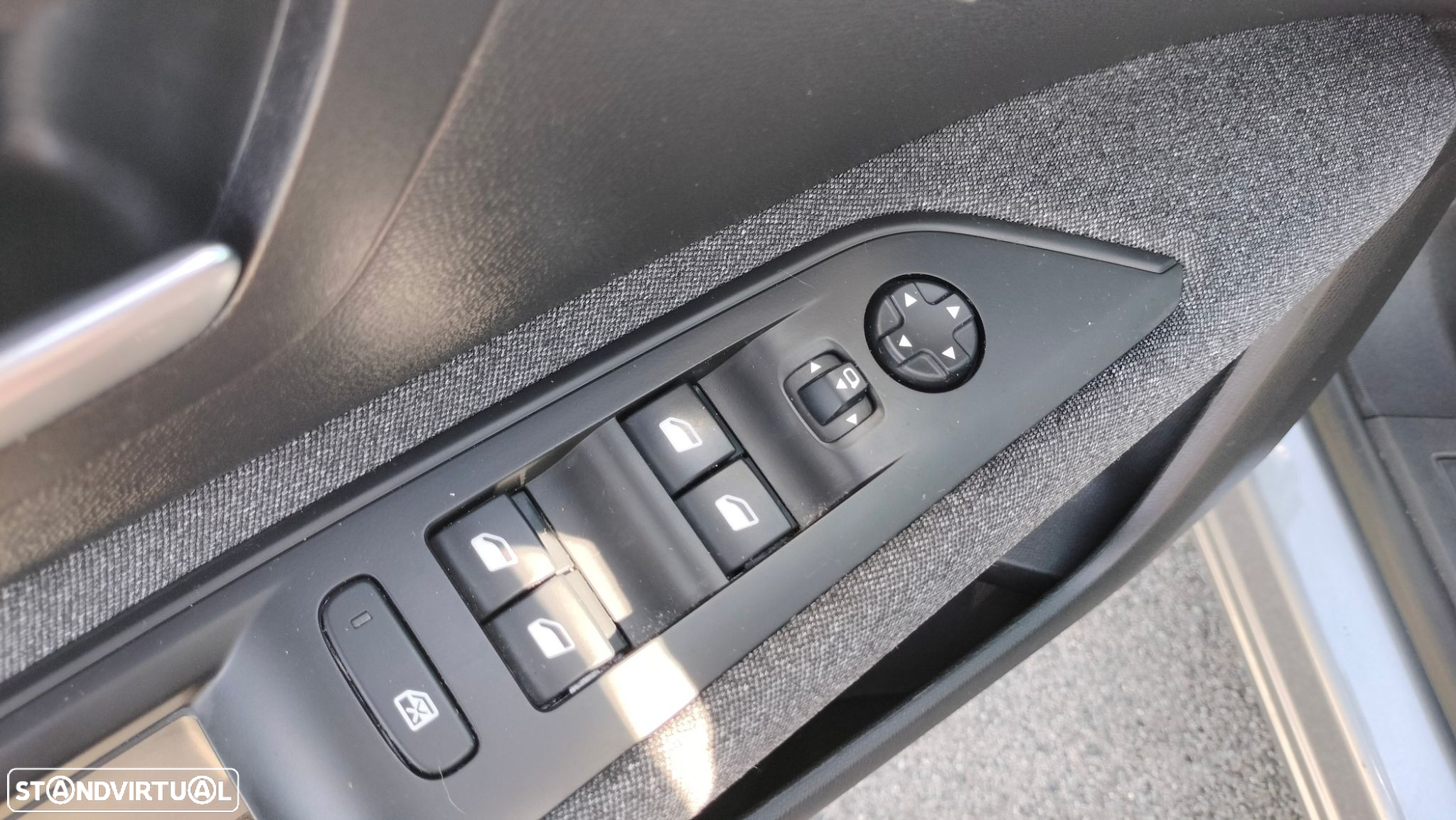 Peugeot 3008 BlueHDi 130 Stop & Start Active Business-Pack - 27