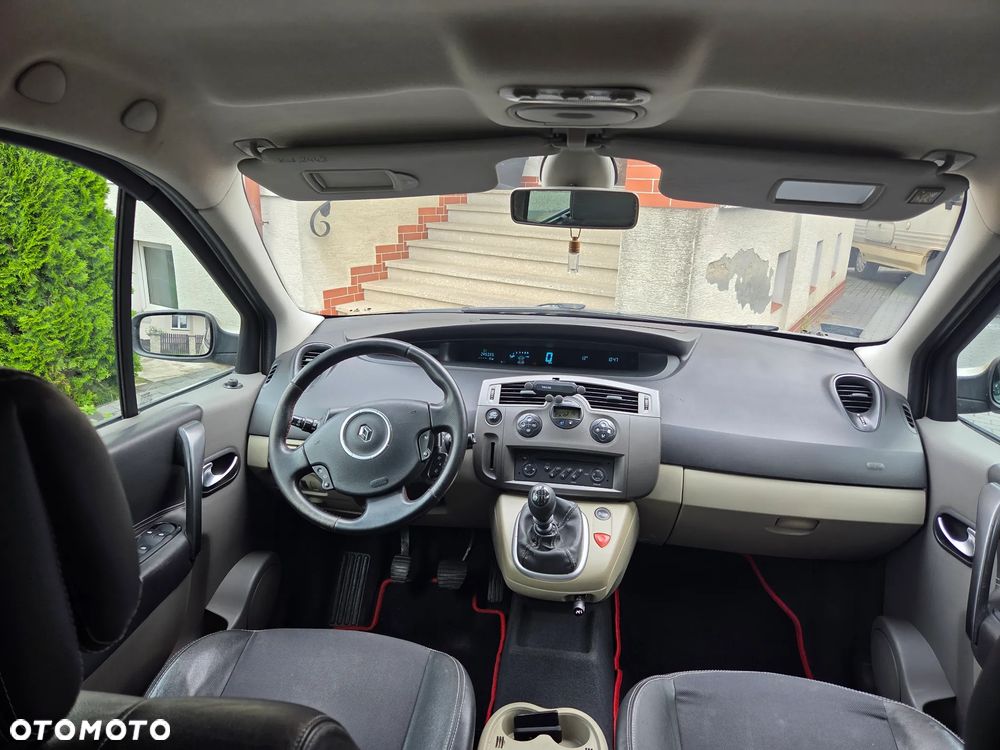 Renault Scenic - 9