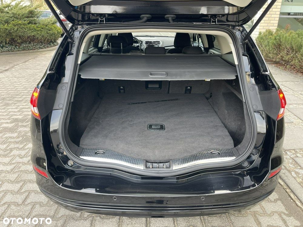 Ford Mondeo - 9