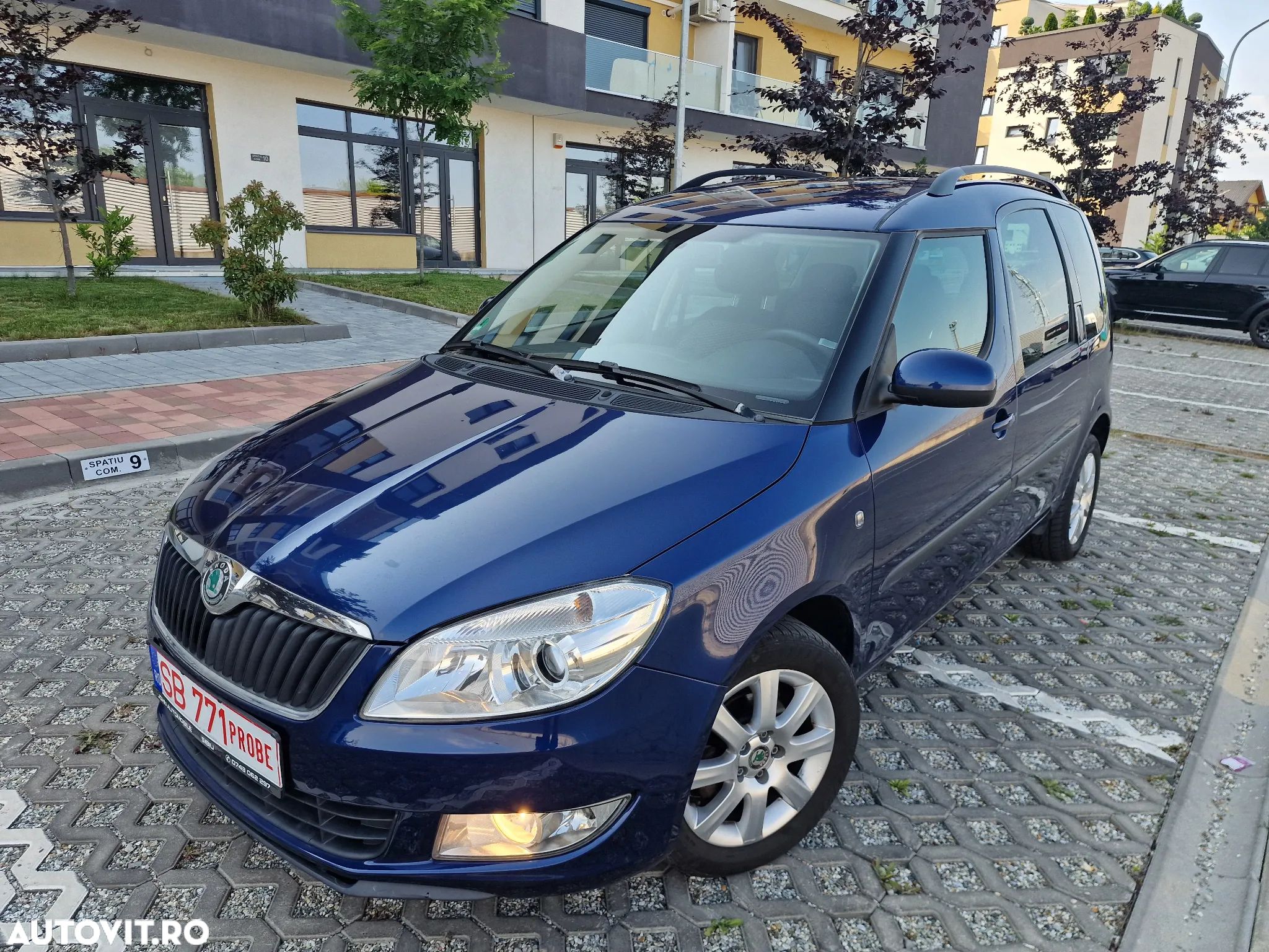 Skoda Roomster 1.2 TSI Ambition PLUS EDITION - 1