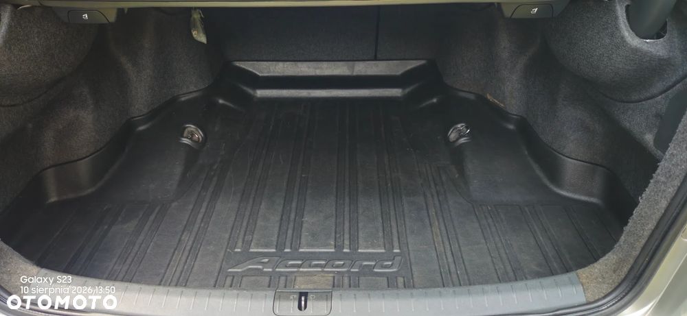 Honda Accord 2.4 Executive - 19