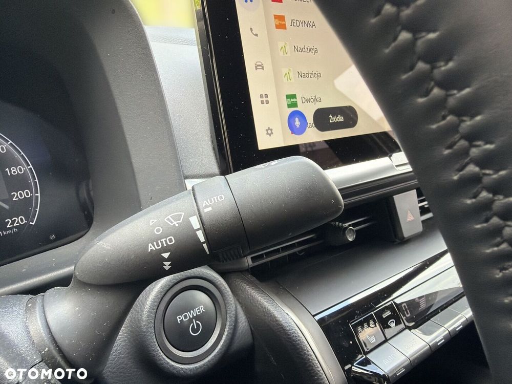 Toyota C-HR - 14