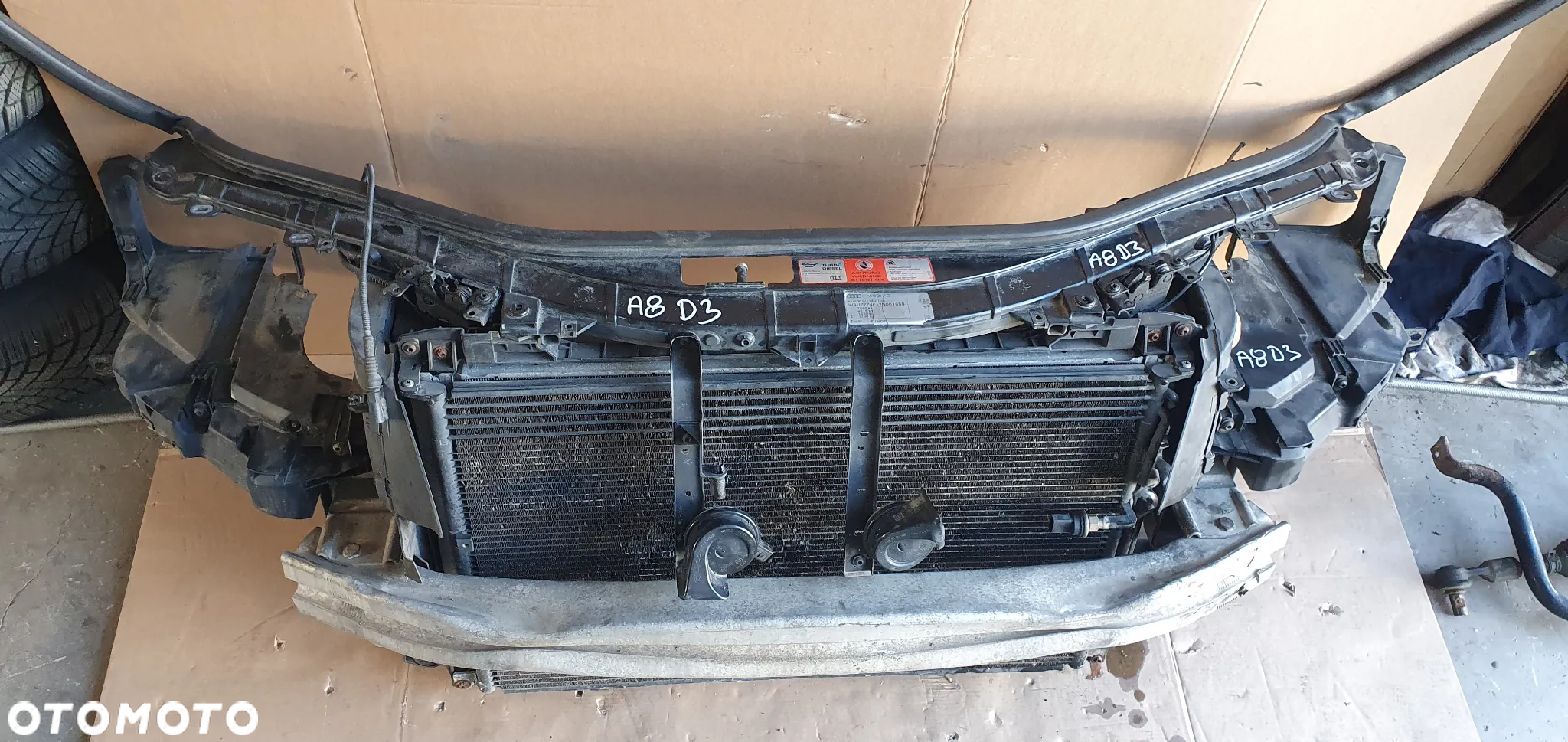 Pas przedni kompletny chłodnice wentylatory belka Audi A8 D3 4.2 TDI - 2
