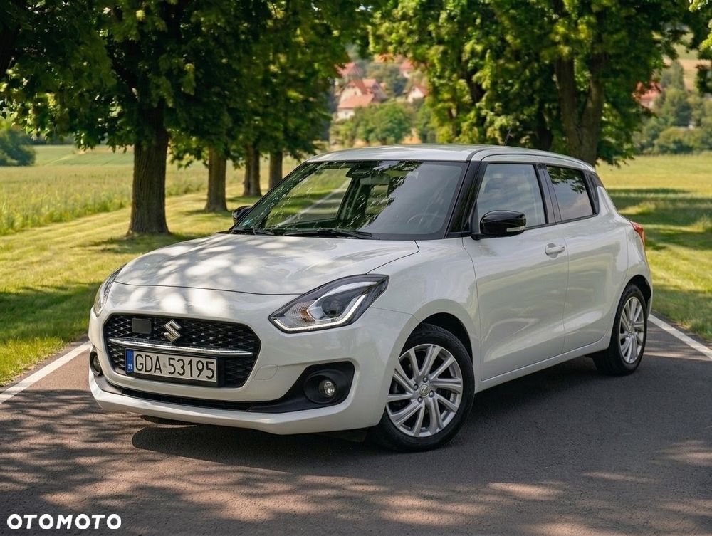 Suzuki Swift 1.2 Dualjet SHVS Premium Plus CVT - 1
