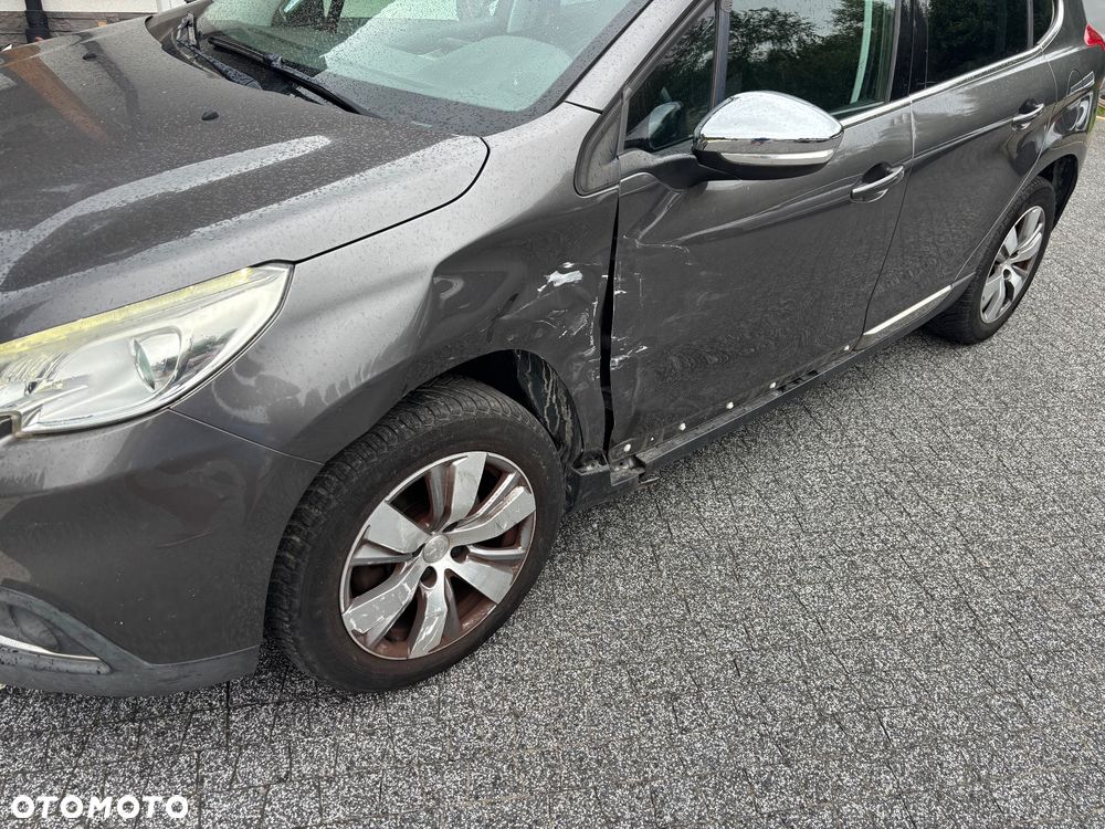 Peugeot 2008 - 4