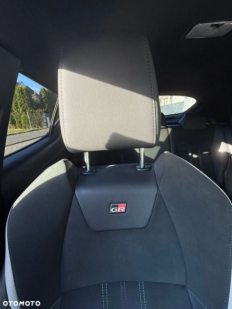 Toyota C-HR 2.0 Hybrid GR Sport - 20