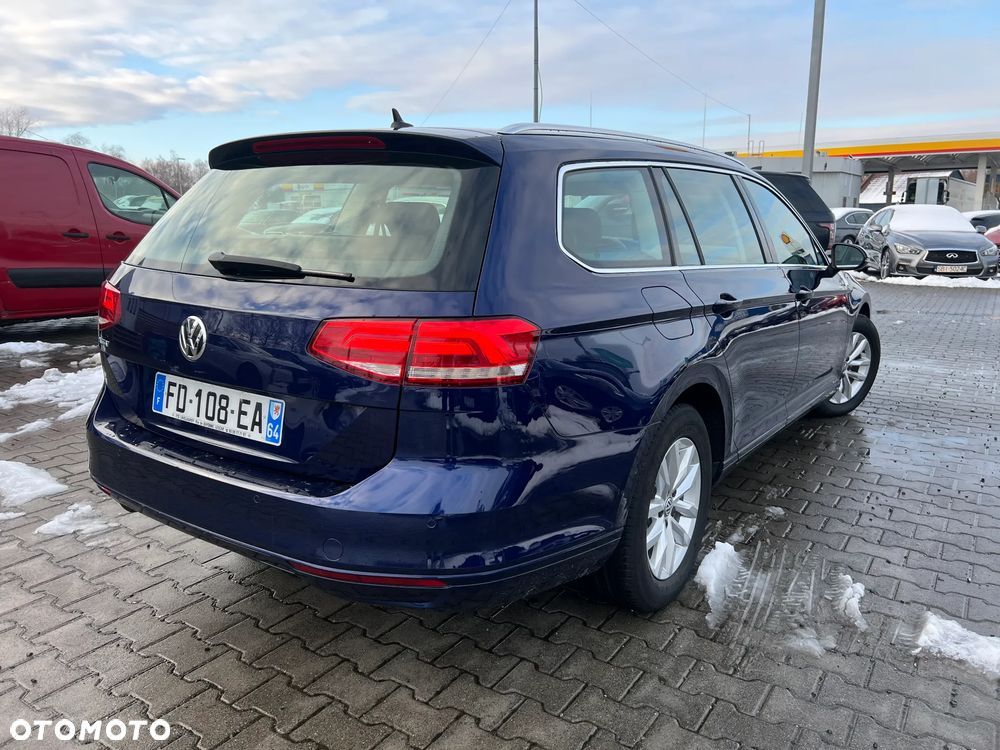 Volkswagen Passat 1.5 TSI OPF DSG - 2