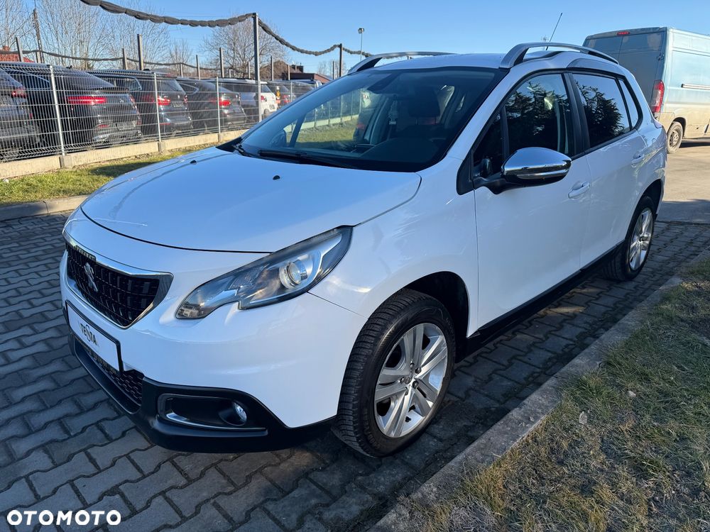 Peugeot 2008 1.6 BlueHDi Style - 3