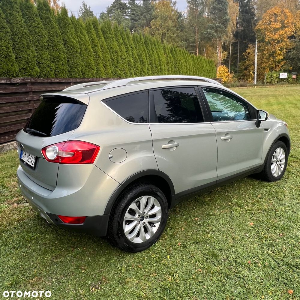Ford Kuga 2.5 4x4 Titanium - 6
