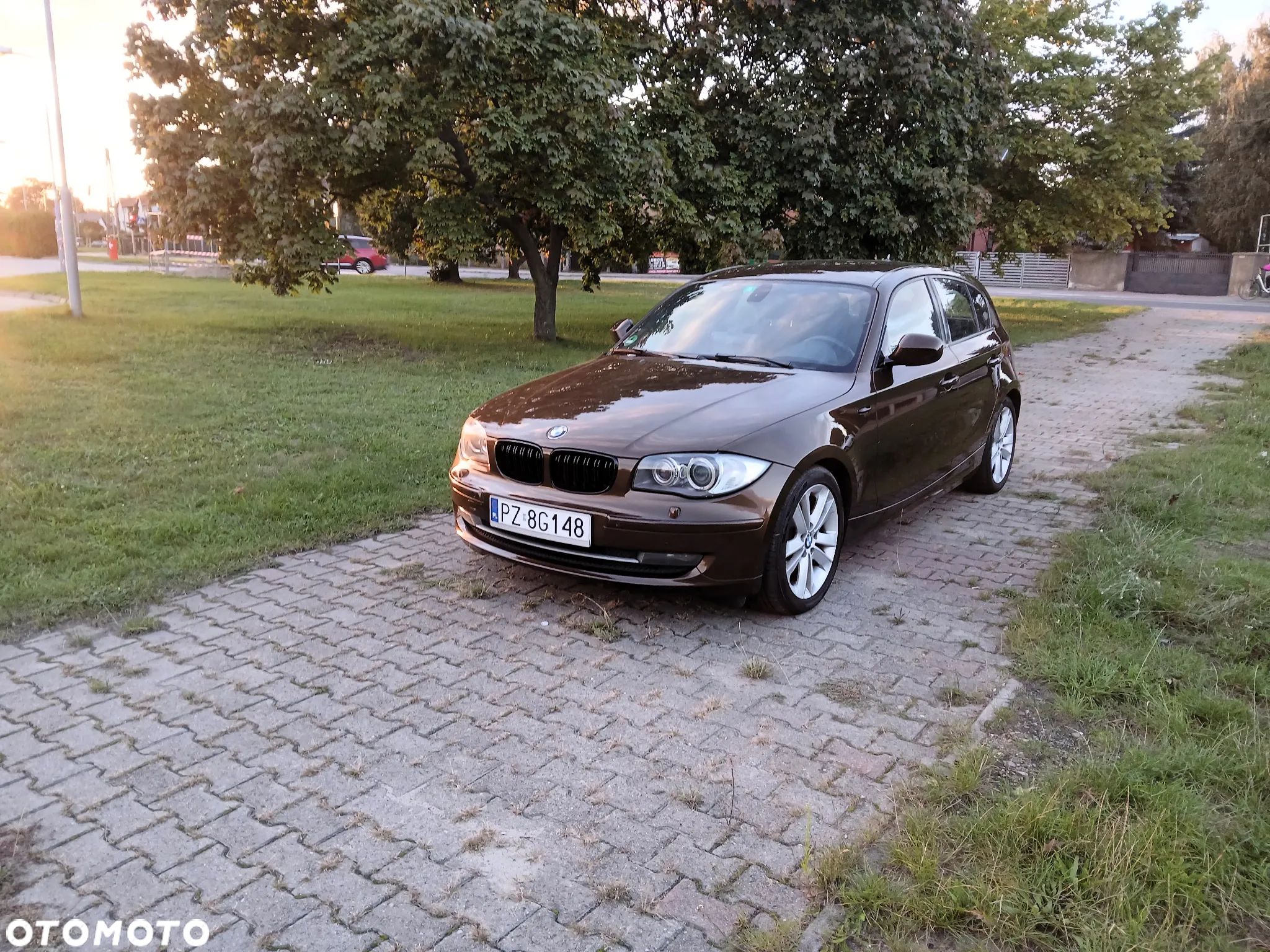 BMW Seria 1 118i - 1