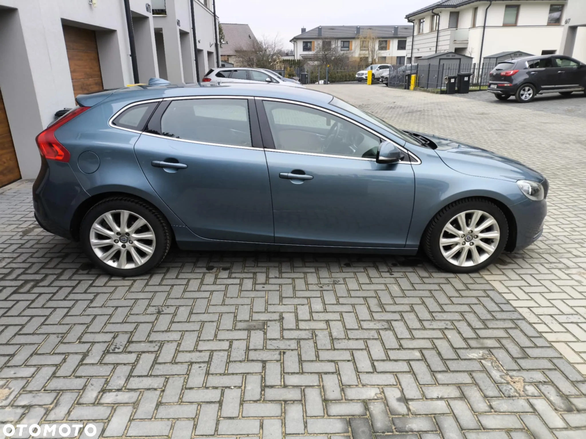 Volvo V40 D2 Summum - 8