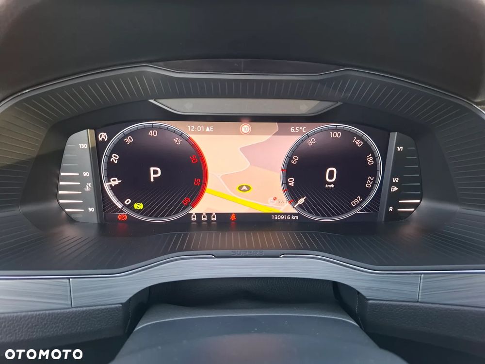 Skoda Superb 2.0 TDI Ambition DSG7 - 18