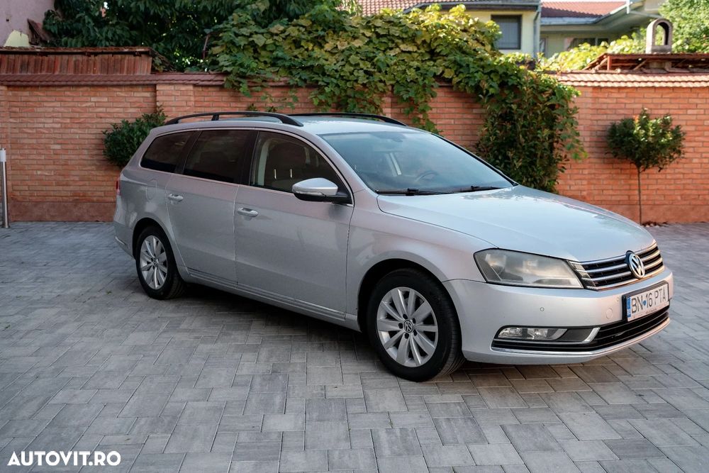 Volkswagen Passat 2.0 TDI BlueMotion Technology DSG Comfortline - 1