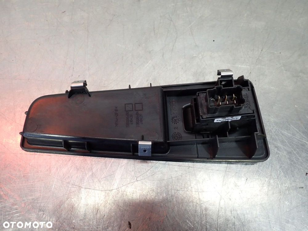 PANEL STEROWANIA SZYBY PASAŻERA FIAT GRANDE PUNTO 735380450 - 2