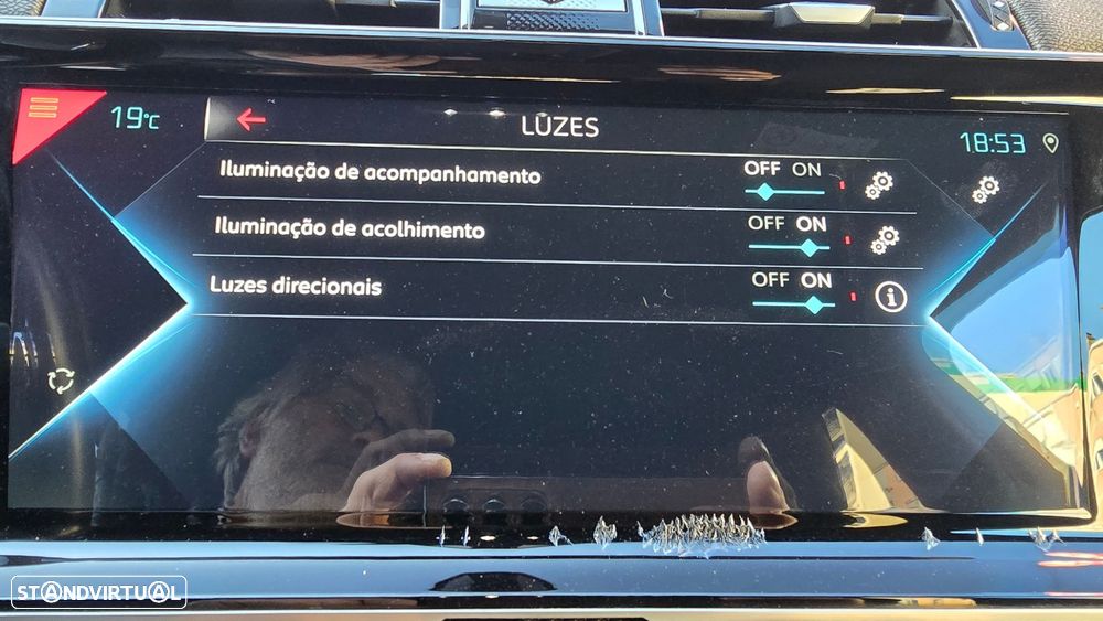 DS DS7 Crossback - 28