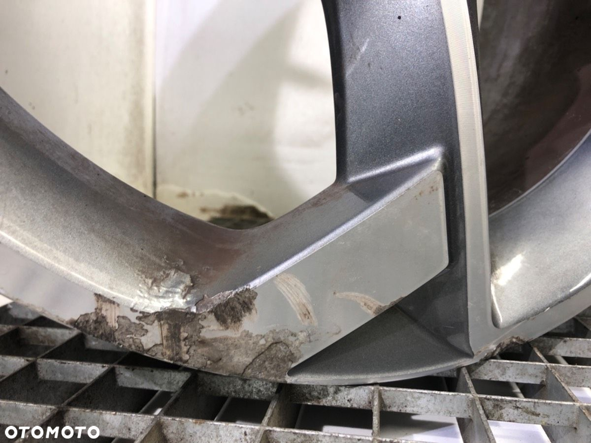 FELGI ALUMINIOWE KOMPLET 17'' 7,5J ET 40  CENTR,65  5X108 - 1199.00 PLN - PEUGEOT 508 SW I (8E_) - 3