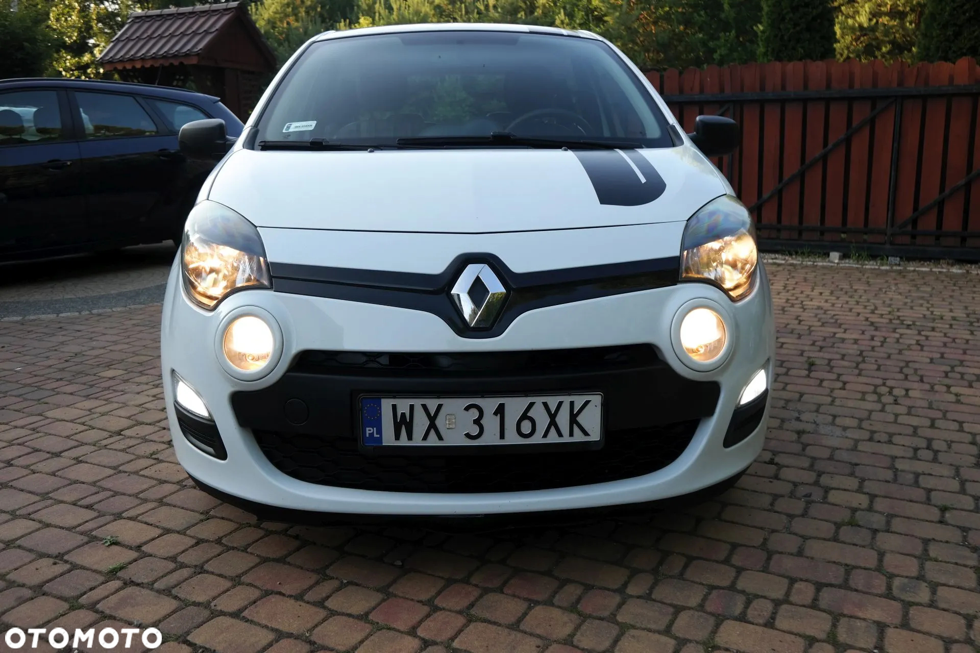 Renault Twingo 1.2 16V Eco Access - 4