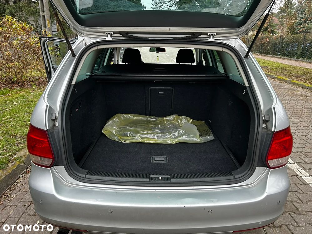 Volkswagen Golf Variant 2.0 TDI Highline - 9