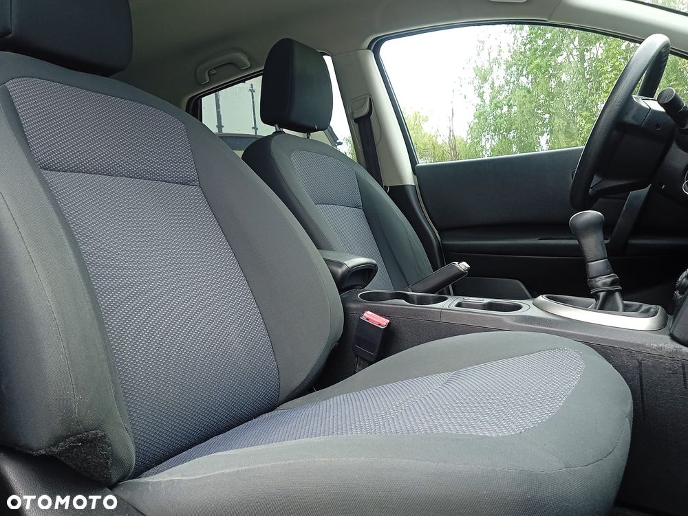 Nissan Qashqai 1.6 visia - 11