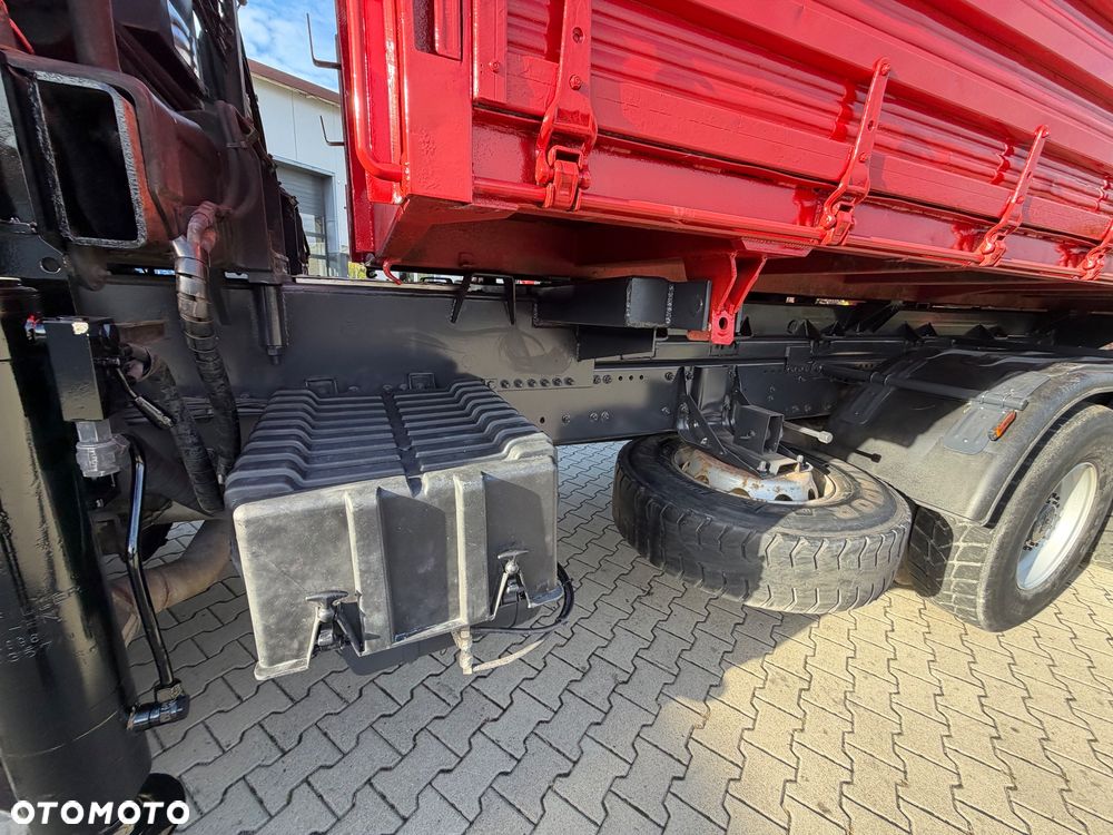 DAF CF 360 - 27