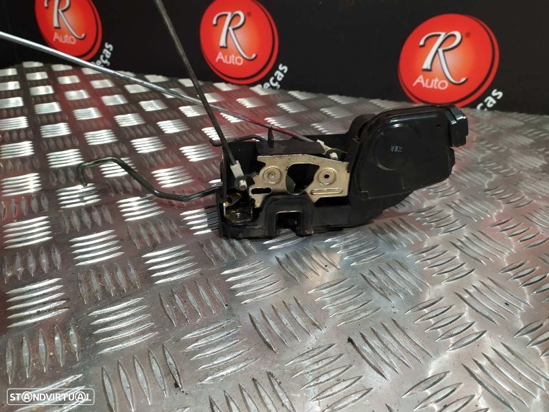 Fecho Da Porta Frente Dto Hyundai Matrix (Fc) - 3