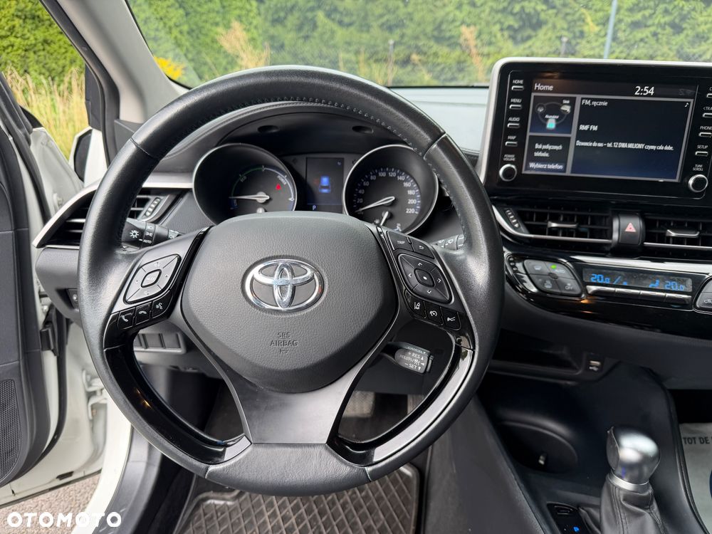 Toyota C-HR Business-Edition - 29