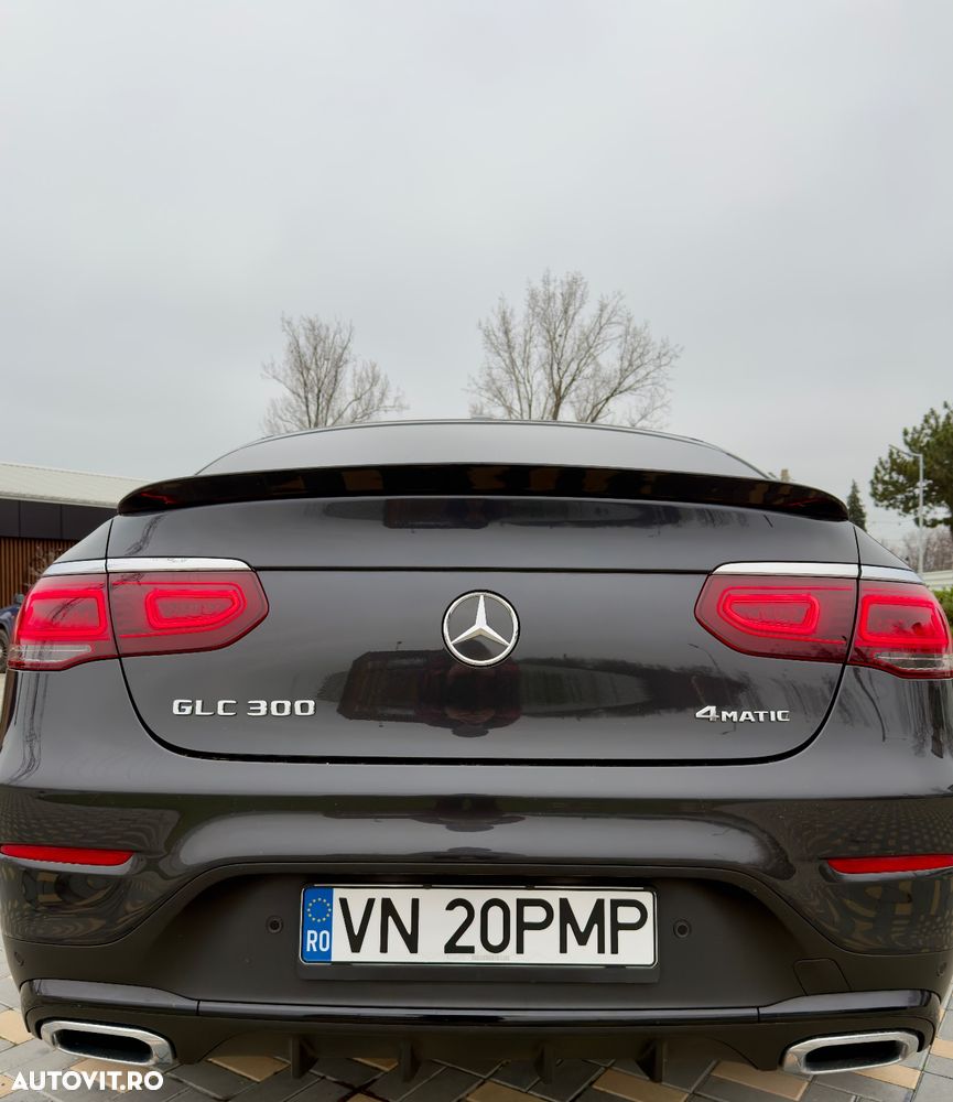 Mercedes-Benz GLC Coupe 300 4MATIC - 3