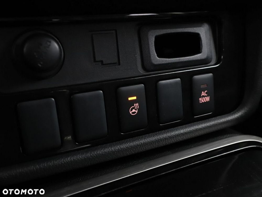 Mitsubishi Outlander - 27