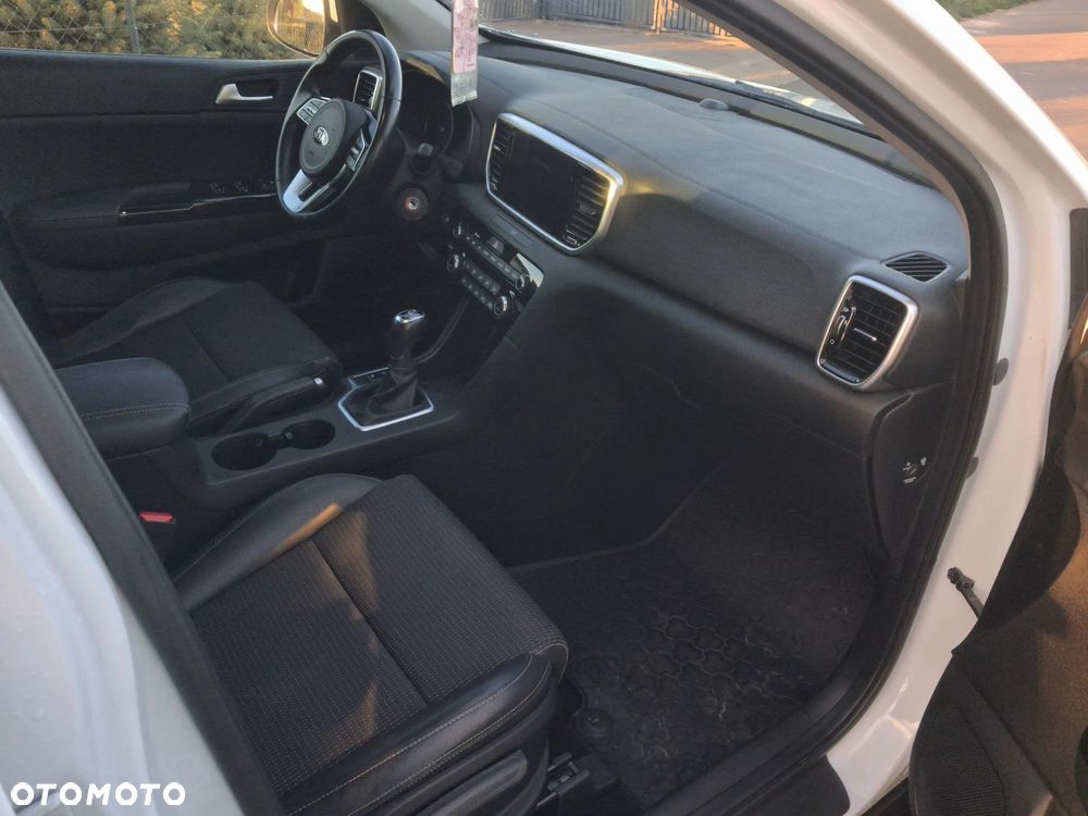 Kia Sportage 1.6 CRDI 2WD Eco-Dynamics+ (48V M-H) Black Edition - 20