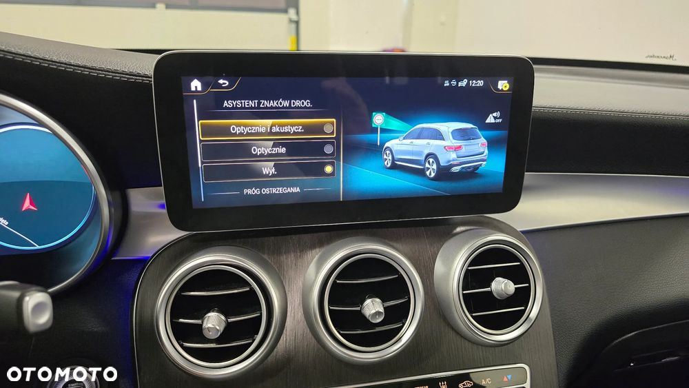 Mercedes-Benz GLC 300 de 4Matic 9G-TRONIC AMG Line Plus - 31