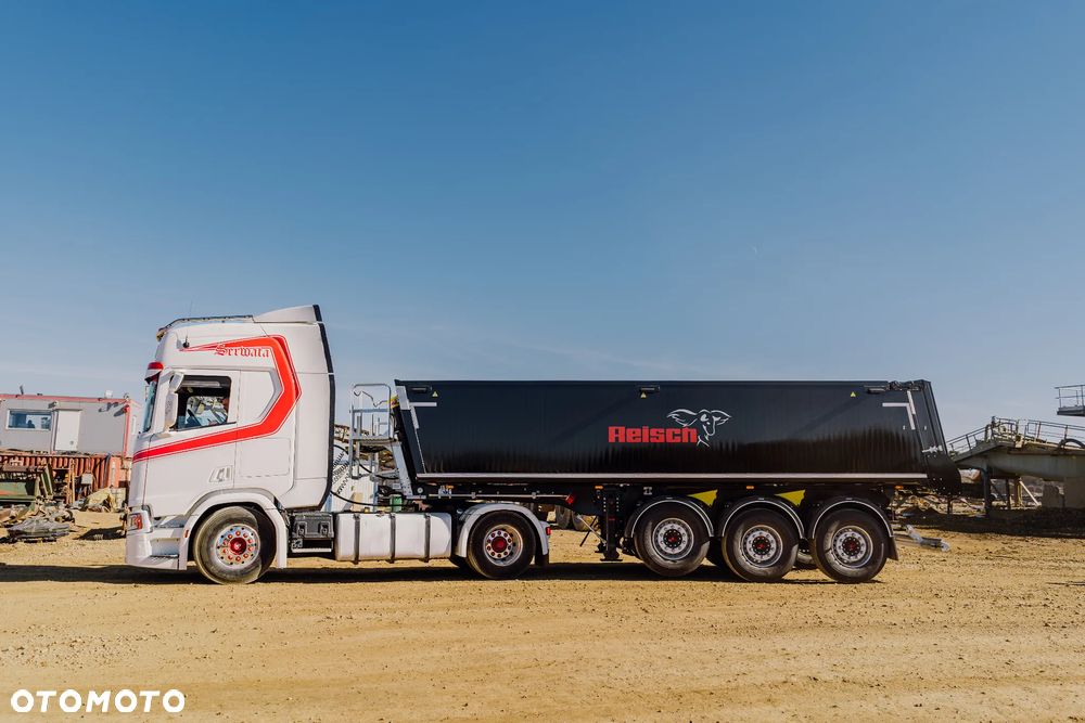 Reisch Alubox-R 26m3 z zamknięciem klapa - 6