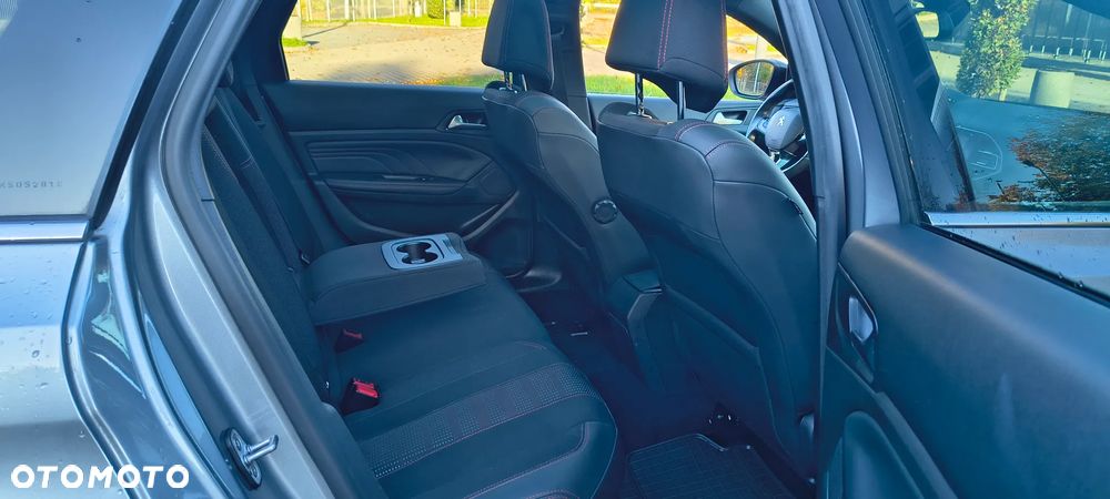 Peugeot 308 PureTech 130 EAT6 Stop & Start GT-Line Edition - 15