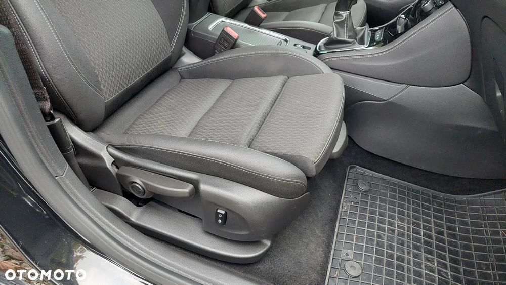 Opel Astra 1.6 D (CDTI) Sports Tourer Innovation - 12