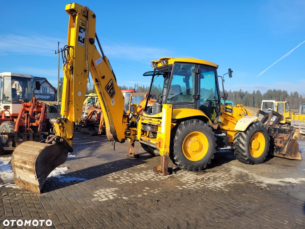 JCB 4CX - 6