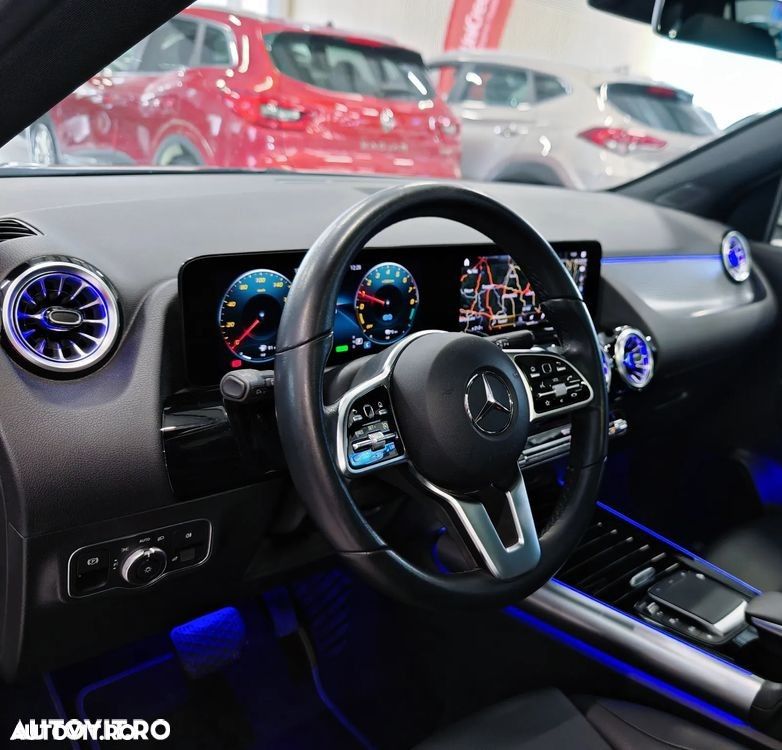 Mercedes-Benz GLA 250 e 8G-DCT - 5