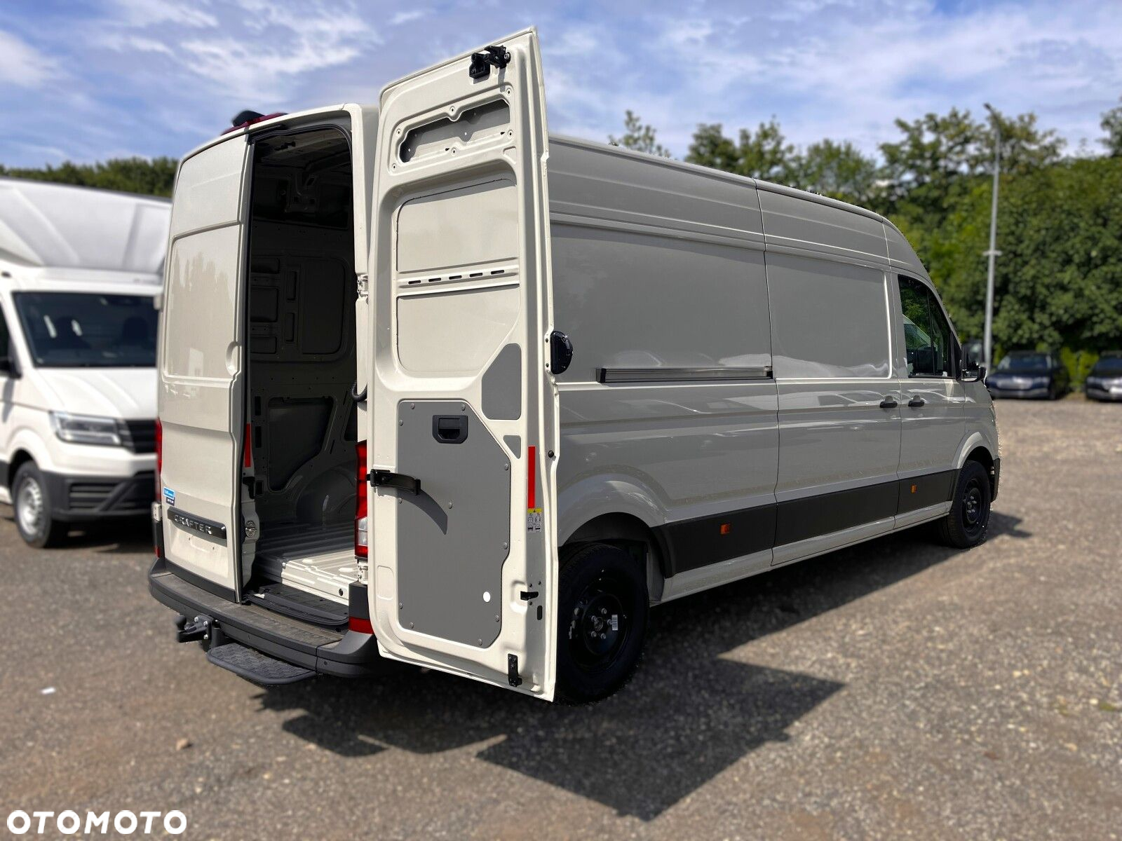 Volkswagen Crafter 35 2.0 TDI 177 KM L4H3 4MOTION - 8