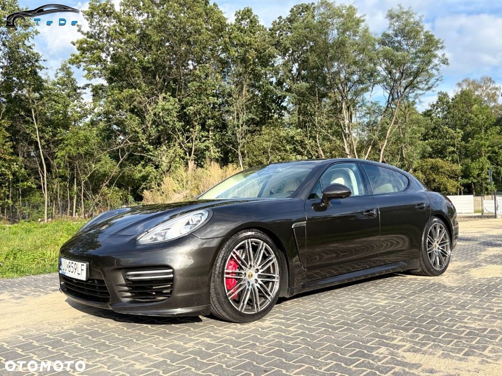 Porsche Panamera - 11