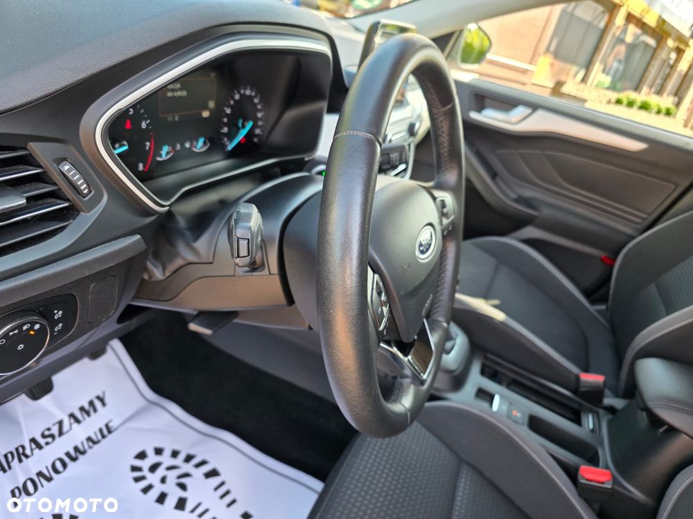 Ford Focus 1.0 EcoBoost STart-Stopp-System TITANIUM X - 25