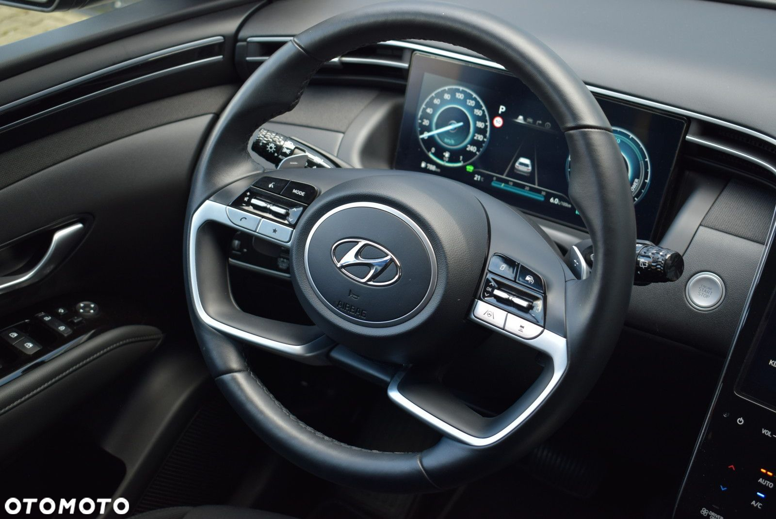 Hyundai Tucson 1.6 T-GDi HEV Executive 4WD - 20