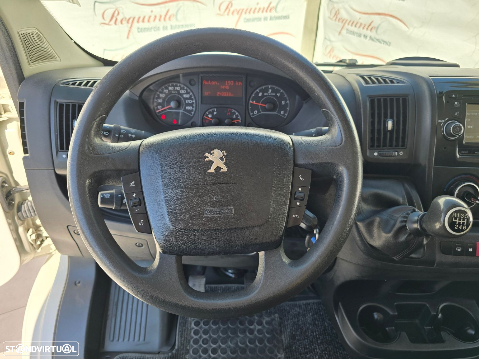 Peugeot Boxer 2.0 BlueHDi 335 L2 CD - 17