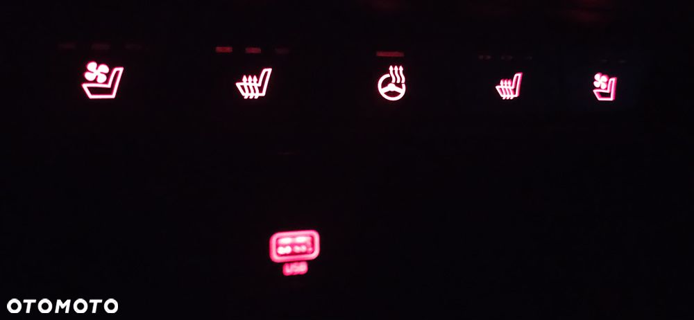 Kia Sportage 1.6 T-GDI AWD GT Line - 37