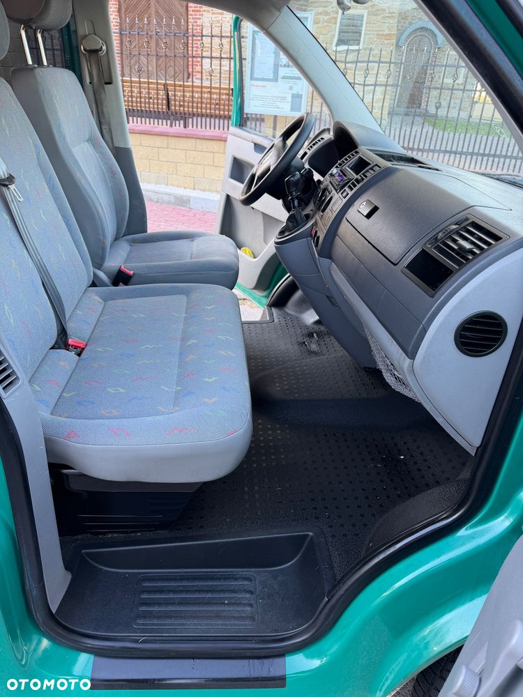 Volkswagen Transporter - 32