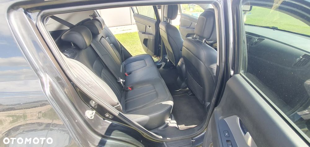 Kia Sportage - 14