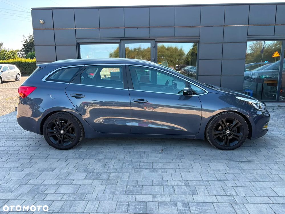 Kia Ceed 1.6 CVVT ISG Spirit - 4