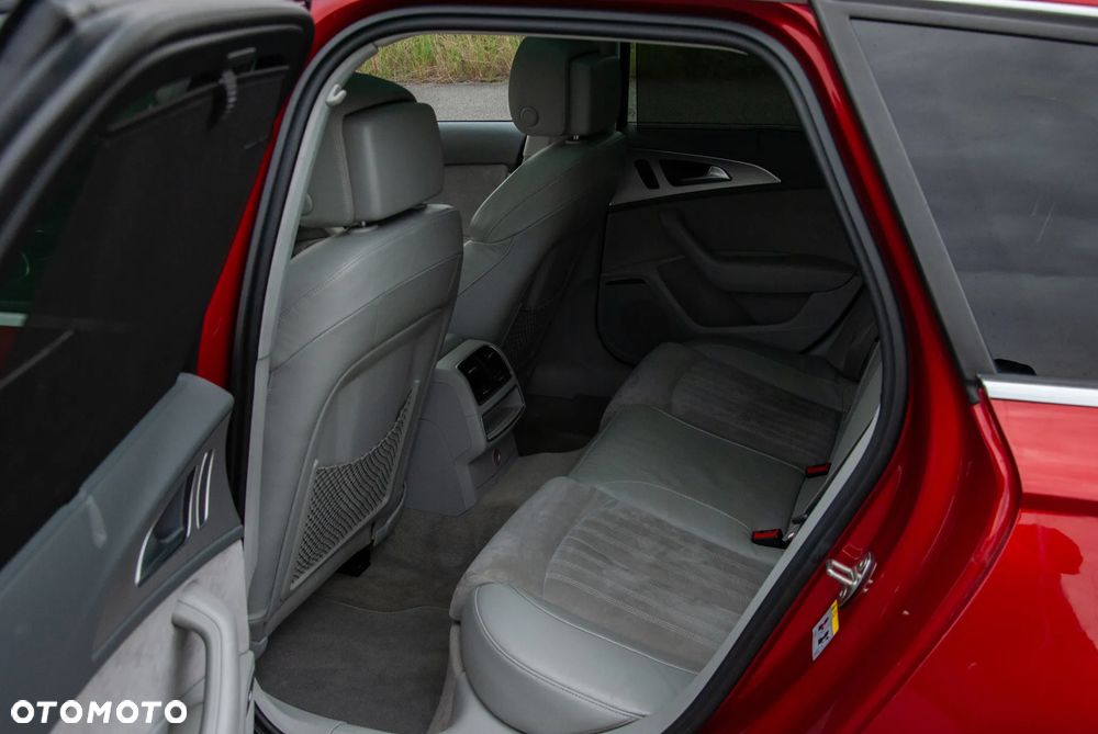 Audi A6 Avant - 16