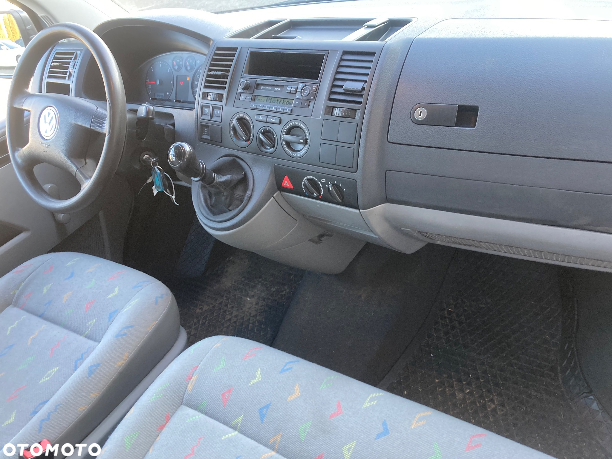 Volkswagen Transporter T5 TDI L1H2 4Motion - 4